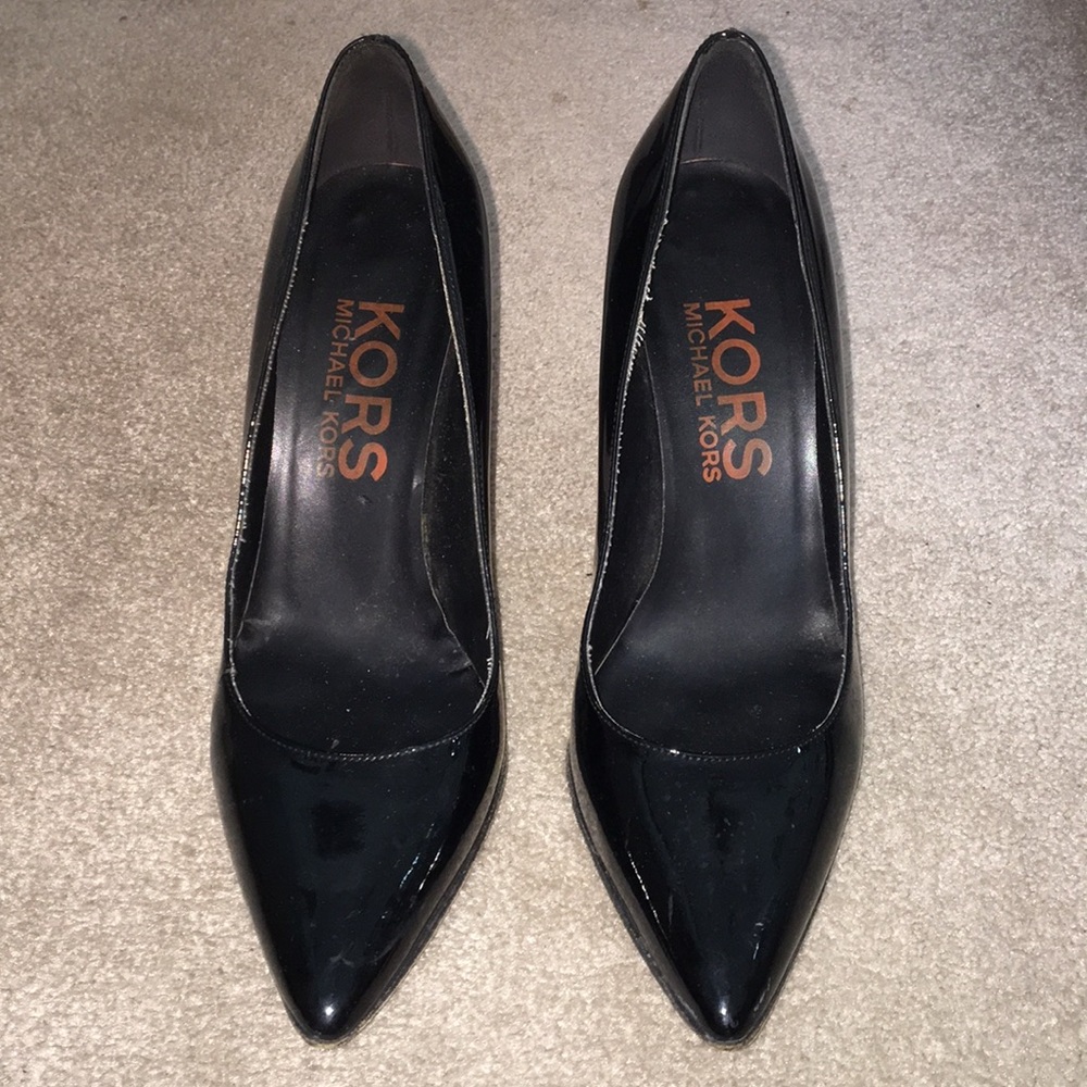 Black Kors by Michael Kors block heel pumps